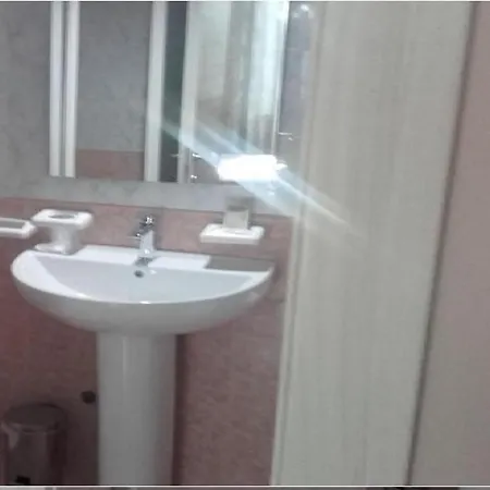 1 Camera Con Cucina Vicino Centro Città Apartamento *